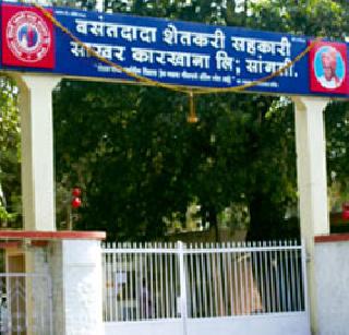 Swastimani attack on Vasantdada factory! | वसंतदादा कारखान्यावर ‘स्वाभिमानी’चा हल्ला! Swastimani attack on Vasantdada factory! | वसंतदादा कारखान्यावर ‘स्वाभिमानी’चा हल्ला!