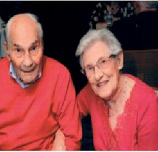 103 on the bride and 9 1 year old! | वर १०३ तर वधू ९१ वर्षांची!