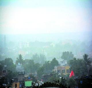 Rain exceeds the average | पावसाने ओलांडली सरासरी