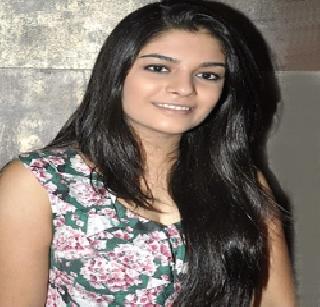 Puja's sister's base | पूजाला बहिणीचा आधार