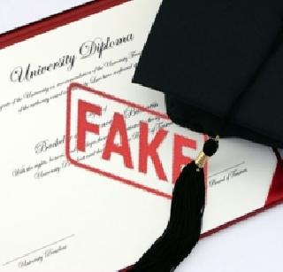 Graduation! | पदवीच्या तावडीत!