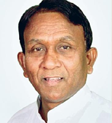 Duplicate the educational qualification of Khopaden | खोपडेंच्या शैक्षणिक पात्रतेत तफावत