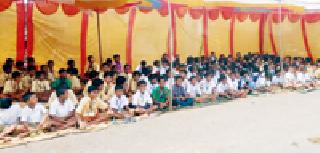 Movement started in Mohali the next day | मोहलीत दुसऱ्या दिवशीही आंदोलन सुरूच