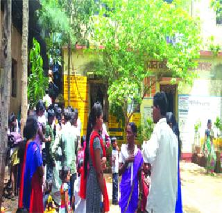 There is no Aadhar card | आधारकार्ड केंद्र नाही There is no Aadhar card | आधारकार्ड केंद्र नाही