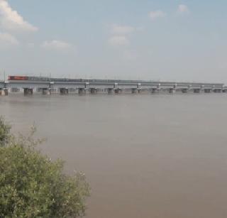 Naigaon Canyon, Vasai Sea Gas; Both projects need to be routed | नायगाव खाडीपूल, वसई समुद्रातील गॅस; दोन्ही प्रकल्प मार्गी लागणे गरजेचे Naigaon Canyon, Vasai Sea Gas; Both projects need to be routed | नायगाव खाडीपूल, वसई समुद्रातील गॅस; दोन्ही प्रकल्प मार्गी लागणे गरजेचे