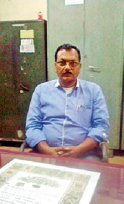 Municipal tax inspector is in the trap of ACB | मनपाचा कर निरीक्षक एसीबीच्या जाळ्यात