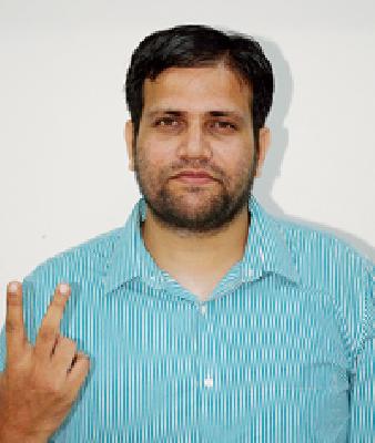 Yoga in Nagpur by Peugeot Fulzele's 'UPSC' | नागपूरकर पीयूष फुलझेलेचे ‘युपीएससी’त यश Yoga in Nagpur by Peugeot Fulzele's 'UPSC' | नागपूरकर पीयूष फुलझेलेचे ‘युपीएससी’त यश