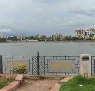 Due to dying, the death of the child | काळात लावात बुडून मुलाचा मृत्यू