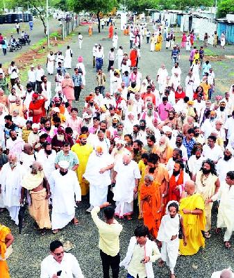 Tension in the allocation of seats in Sadhugram | साधुग्राममध्ये जागा वाटपावरून तंटा