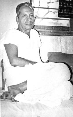 Guruvarya | गुरुवर्य Guruvarya | गुरुवर्य