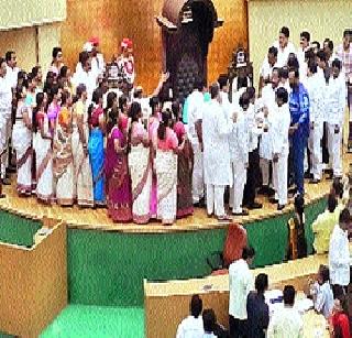 Siege of Shiv Sena Mayor | शिवसेनेचा महापौरांना घेराव Siege of Shiv Sena Mayor | शिवसेनेचा महापौरांना घेराव