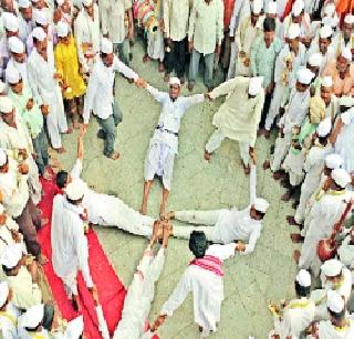 Lakhs of Vaishnavite fair meets Pandharri | लाखो वैष्णवांचा मेळा पंढरीच्या वाटेवर