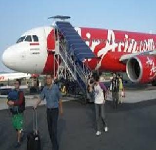 Four airport shutdowns due to volcanic ash | ज्वालामुखीच्या राखेमुळे चार विमानतळे बंद Four airport shutdowns due to volcanic ash | ज्वालामुखीच्या राखेमुळे चार विमानतळे बंद