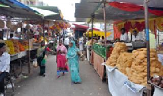 Sajla Bazar for Eid ... | ईदसाठी सजला बाजार...