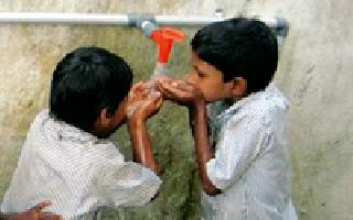 82 out of 145 water filter shutters | १४५ पैकी ८२ वॉटर फिल्टर बंद