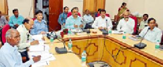 Skill training is required for employment | रोजगारासाठी कौशल्याचे प्रशिक्षण आवश्यक