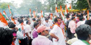 Congress-Rakkam Workers' Environment | काँग्रेस-राकाँ कार्यकर्त्यांचा माहौल