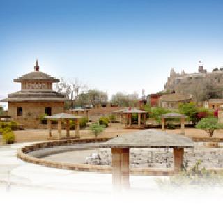 Waiting for Hope ... | प्रतीक्षा आषाढमेघांची...