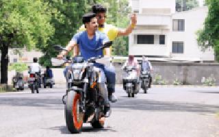 Fatal Selfie: | जीवघेणा सेल्फी: