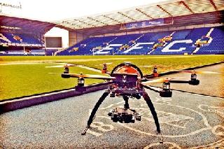 Flying look | उडती नजर Flying look | उडती नजर