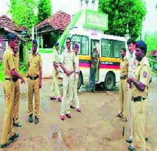 Not a tourist! | पर्यटनस्थळ नव्हे!