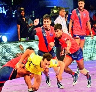 Titans removed Dabanggiri from Delhi | टायटन्सने दिल्लीची ‘दबंगगिरी’ उतरवली