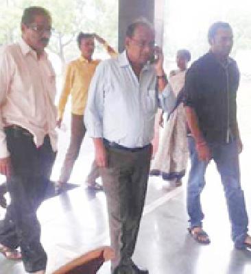 Badner's 'Trauma Care' survey | बडनेरच्या ‘ट्रामा केअर’ची पाहणी