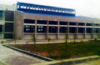 ITALA begins to leak | आयटीआयला लागली गळती