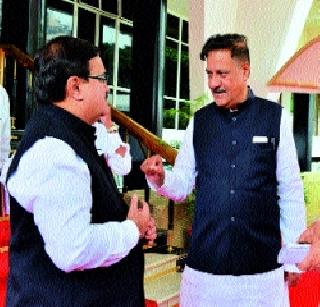 Conspiracy to sell farm prices | शेतमालाच्या किमती पाडण्याचे षड्यंत्र