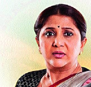 Marathi is now a soft, but glamorous mother | मराठीमध्ये आता सोज्वळ, पण ग्लॅमरस आई Marathi is now a soft, but glamorous mother | मराठीमध्ये आता सोज्वळ, पण ग्लॅमरस आई