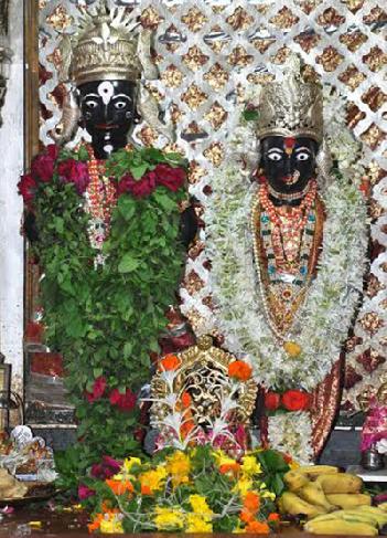 Chandrabhaga comes with great enthusiasm | चंद्रभागेला आला भक्तीचा महापूर
