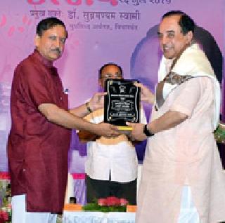 11 percent of 'dalipop' of administration | ११ टक्के दुष्काळग्रस्तांना प्रशासनाचा ‘लालिपॉप’