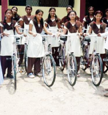 3 thousand 200 bicycles | ३ हजार २०० सायकली 3 thousand 200 bicycles | ३ हजार २०० सायकली