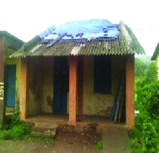 Dana Camp School waiting for rebuilding | धरणा कॅम्प शाळा पुनर्बांधणीच्या प्रतीक्षेत Dana Camp School waiting for rebuilding | धरणा कॅम्प शाळा पुनर्बांधणीच्या प्रतीक्षेत