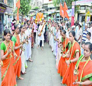 Beautiful to meditate, standing Vitavari ...! | सुंदर ते ध्यान, उभे वीटेवरी...!