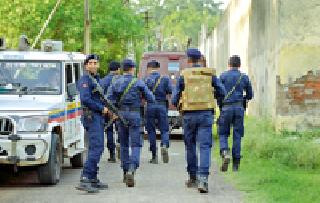 Blockade of all four sides of the prison | तुरुंगाच्या चारही बाजूंची नाकाबंदी