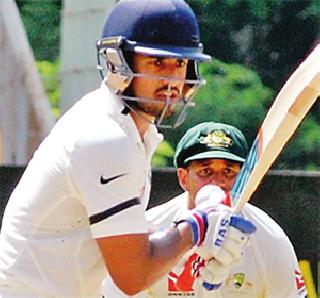 India A 135 against the Guards | भारत अ १३५ धावांत गारद