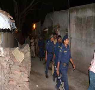 The mob attack on both, the death of one | दोघांवर जमावाचा हल्ला, एकाचा मृत्यू The mob attack on both, the death of one | दोघांवर जमावाचा हल्ला, एकाचा मृत्यू