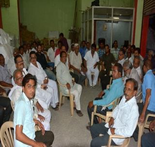 Transportation of commercial transport in the state | राज्यातील ट्रान्सपोर्ट व्यावसायिक संपावर Transportation of commercial transport in the state | राज्यातील ट्रान्सपोर्ट व्यावसायिक संपावर