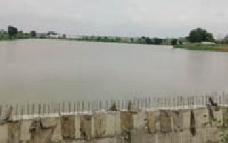 100 crore sprinkler irrigation projects | १०० कोटींचे सिंचन प्रकल्प धूळ खात 100 crore sprinkler irrigation projects | १०० कोटींचे सिंचन प्रकल्प धूळ खात