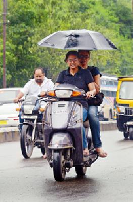 Drizzle rain | रिमझिम पाऊस...