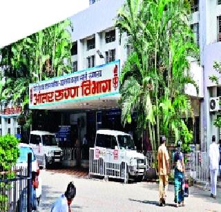 Niggardly, annoying, unconscious ... | हेळसांड, चिडचिड, बेशिस्त...