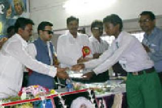 The choice of state model for 21 models | २१ मॉडेलची राज्यस्तरासाठी निवड The choice of state model for 21 models | २१ मॉडेलची राज्यस्तरासाठी निवड