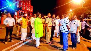 Guardian Minister reviewed Sadhugram at midnight | पालकमंत्र्यांनी मध्यरात्री केली साधुग्रामची पाहणी