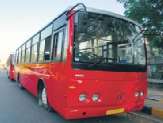 Sales of Star Bus for tax collection | कर वसुलीसाठी स्टार बसची विक्री