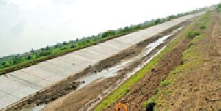 The reality of the Bembo project, which was experienced by irrigation | सिंचन शोधयात्रेने अनुभवले बेंबळा प्रकल्पाचे वास्तव The reality of the Bembo project, which was experienced by irrigation | सिंचन शोधयात्रेने अनुभवले बेंबळा प्रकल्पाचे वास्तव