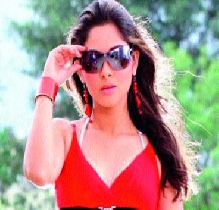 Sonali's 'Glamorous Look' | सोनालीचा ‘ग्लॅमरस’ लूक Sonali's 'Glamorous Look' | सोनालीचा ‘ग्लॅमरस’ लूक