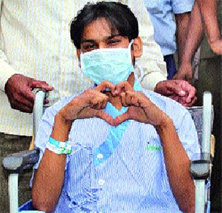 Discharge to Anwar | अन्वरला मिळाला डिस्चार्ज