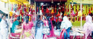 The crazy sister's madness: | वेड्या बहिणीची वेडी ही माया :