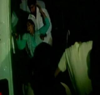 3 killed, 16 injured in Pak firing | काश्मीरमध्ये पाकच्या गोळीबारात ३ ठार, १६